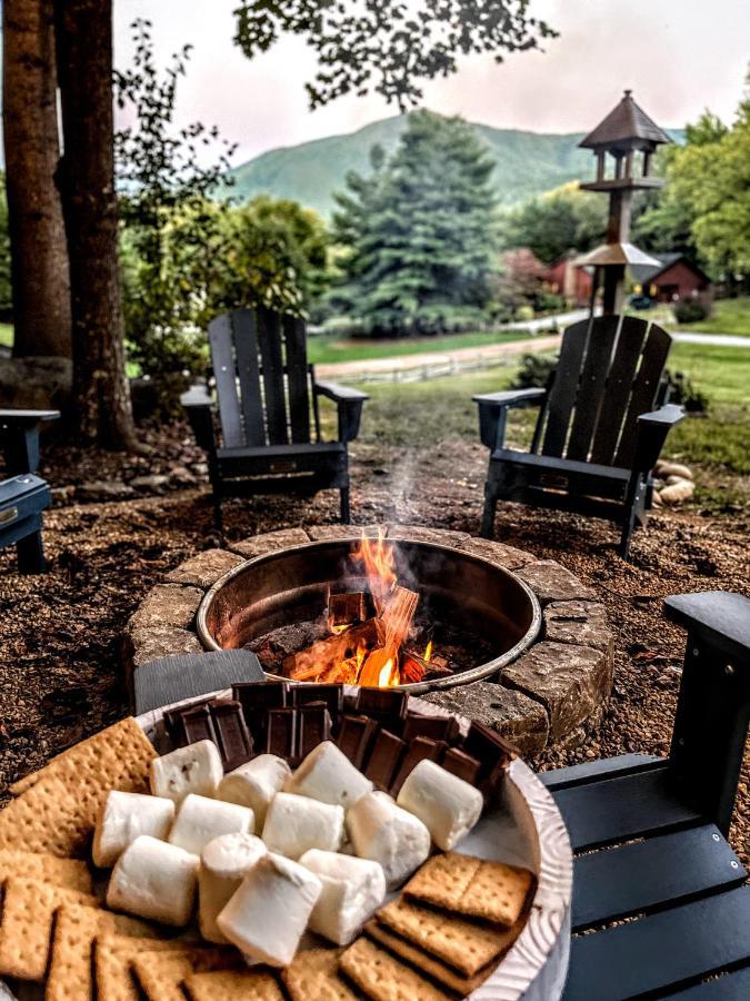 Ole Smoky Bnb - Game Room, Hot Tub, Mtn Views! Pigeon Forge Luaran gambar